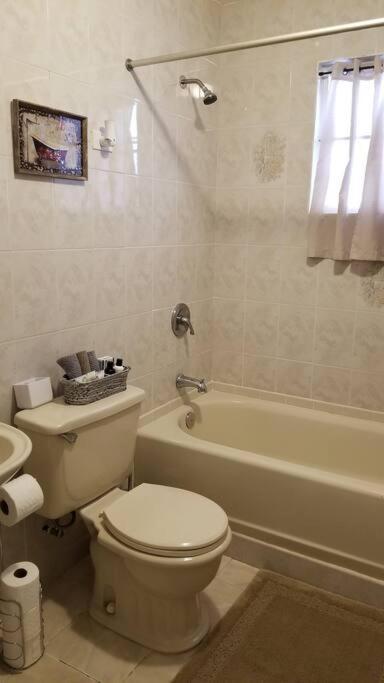 Coamo Beautiful House, Ac, 10Min Coamo Hot Springs 아파트 외부 사진